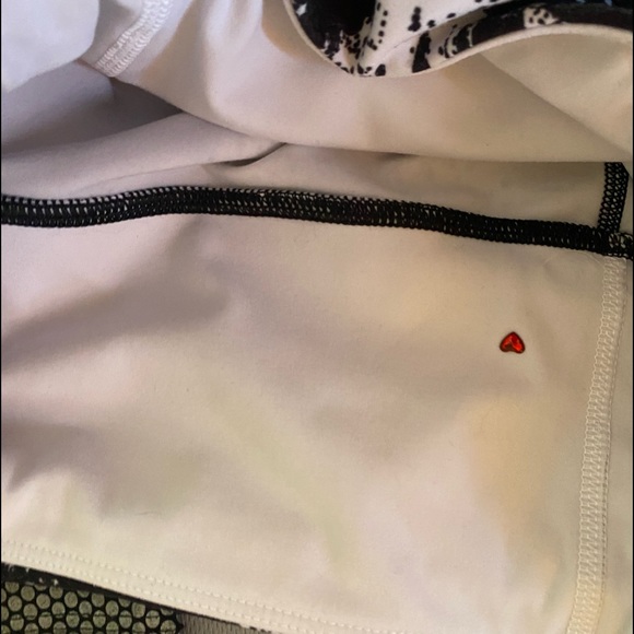 Lorna Jane Black & White Leggings 🌵 - Picture 12 of 12